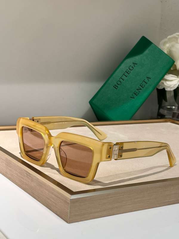 Picture of Bottega Veneta Sunglasses _SKUfw56652379fw